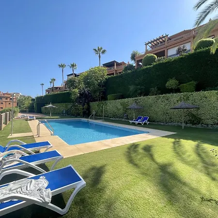 Апартаменты Luxury 2-bed In Benatalaya